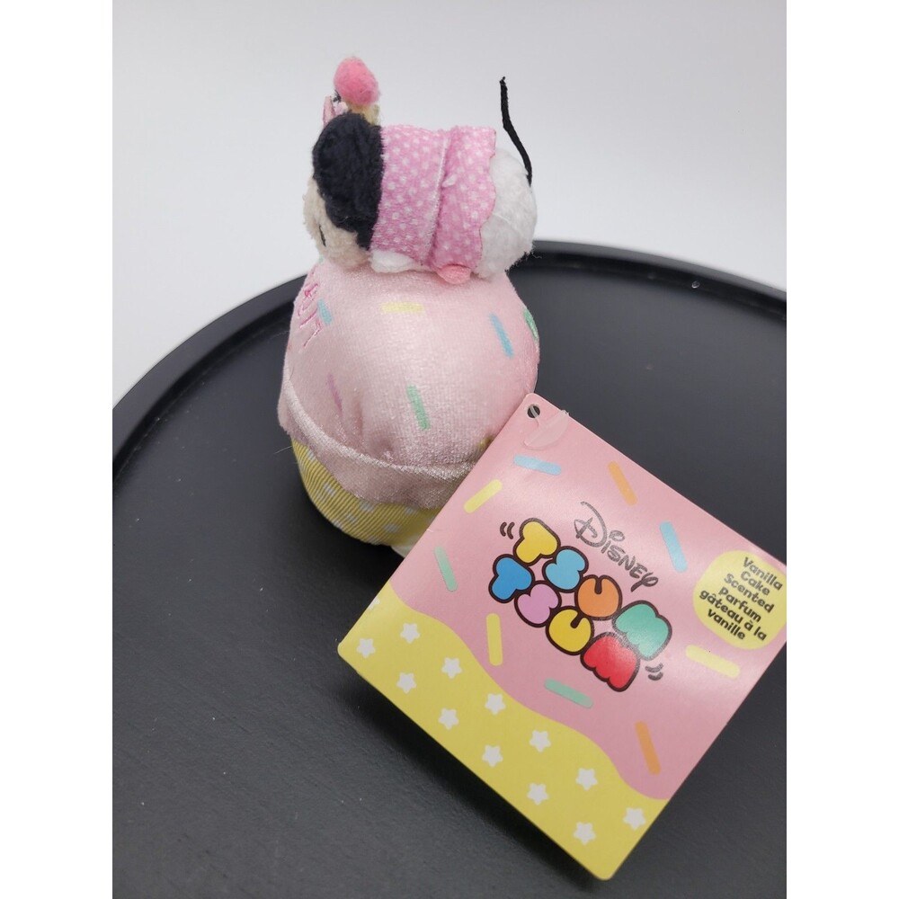 New Mickey & Friends Minnie Mouse Birthday Cupcake 2017 3.5-Inch Mini Plush - Picture 4 of 10